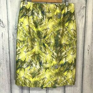 Doncaster 100 % Silk Skirt with Pleated back Slit